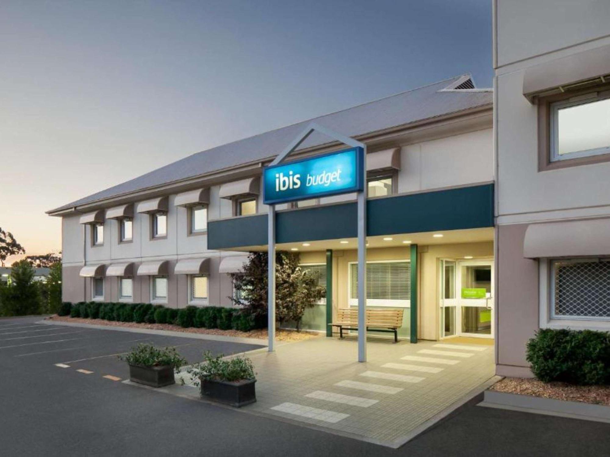 Ibis Budget Canberra Camberra Exterior foto